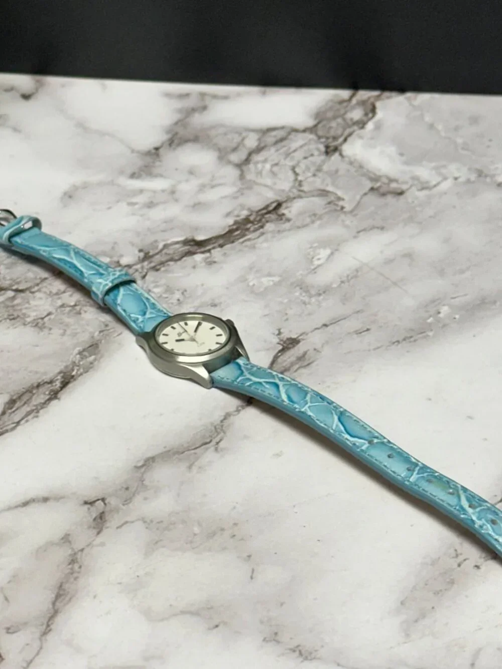Belair Watch Women Silver Tone Round Dial Blue Leather Band New Battery 8.5 Inch